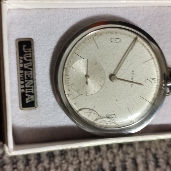 Juvenia Swiss Pocket Watch - Picture 3 of 3